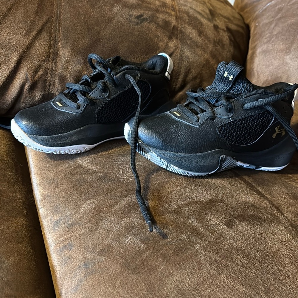 Under Armour size 11 sneakers